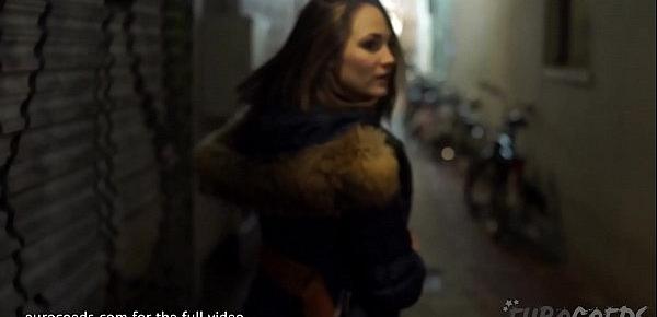  a night living on the red light district in amsterdam with mira